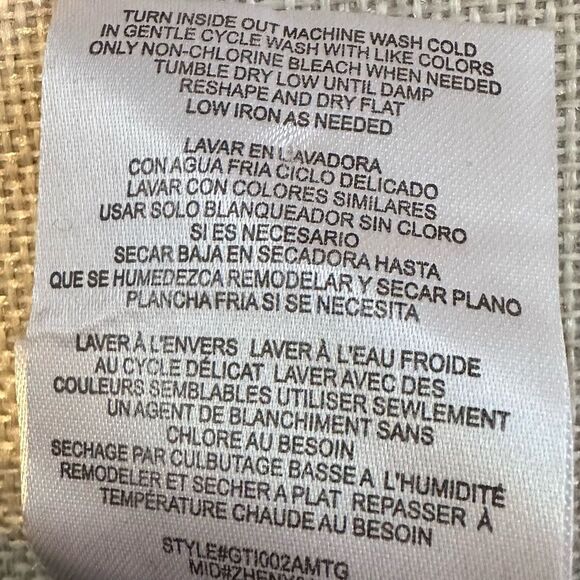 GAME OF THRONES IRON ANNIVERSARY "I DRINK & I KNOW THINGS" SWEATER ADULT SIZE L - Picture 10 of 10